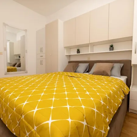 Apartman Karla *